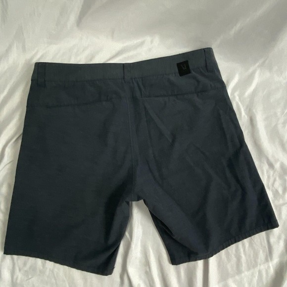 Vuori Men's Flat Front Shorts - Dark Blue - Picture 4 of 12
